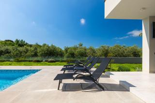 Luxusvilla mit Pool, Grillplatz 1 km zum Strand - Ližnjan (Lisignano) - 4