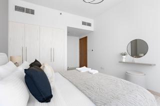 Silkhaus Modern 1 BDR Near Reem Mall - Abu Dhabi - 2