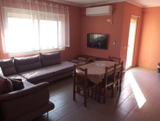 Maksimilian Apartament - Durrës - 8