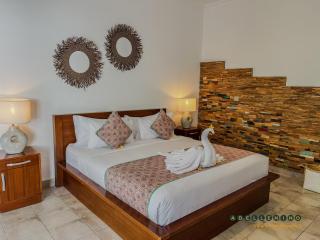 Casa Jinah 2 I Simply Modern Twin Villas (2BR) in Bidadari - Seminyak - 8
