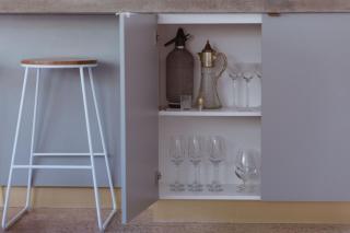 Newly renovated 1970s house Dog and kid friendly - 2