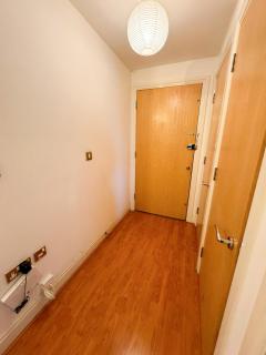 Flat 25 - 9