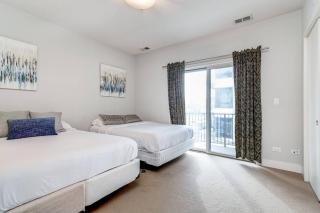 Cozy Beautiful Downtown Unit CHI in Prime River North Location near Mag Mile - 2 - Chicago - 5