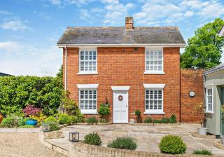City to Country Retreat Luxury Cottage with Hot Tub - Toppesfield - 0