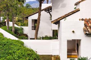 Lomas de La Quinta Modern Luxury Apartment Views - 5
