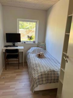 Beautifully Renovated Summer House, - 3