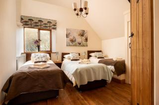 Toad Hall - Church Stretton - 3