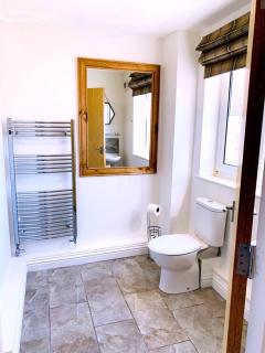 Room at the Inn - Glastonbury - 5