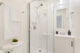 Cozy Home near Downtown, 15 min to Disneyland - Fullerton - 5