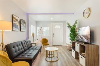 Cozy Home near Downtown, 15 min to Disneyland - Fullerton - 9