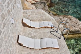 SALT RETREAT - Seafront Villa - 5