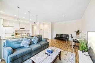 Quiet Irvine Poolside Ground Floor Apartment, Fast WIFI, Walk to Shops, Near Great Park, UCI, Irvine Spectrum - 9