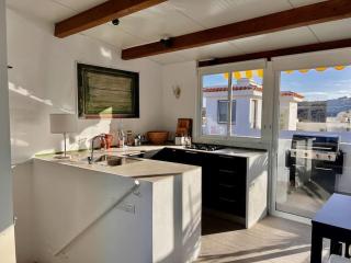 Ganzes Haus, Terrasse, Meerblick, 100m zum Strand - La Jaca - 3