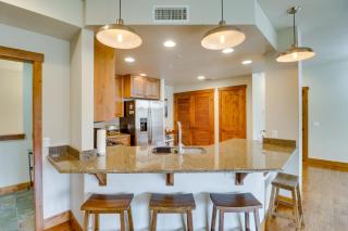 Whitefish Condo with Balcony - Hike, Ski and Explore! - Whitefish - 3