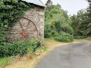 Brittany France 2 Beds Free Wi-Fi - Parking & Garden - La Haye - 1