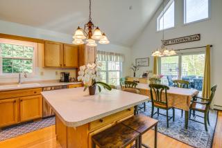 Pet-Friendly Home with Hot Tub Near Cranmore! - 2