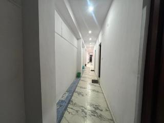 hotel holy spirit, sitapur - - 3