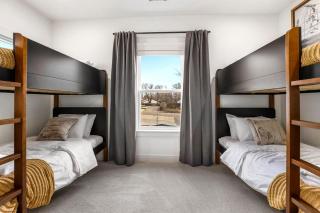 Ozark Oasis Walk to DT Bentonville - 6