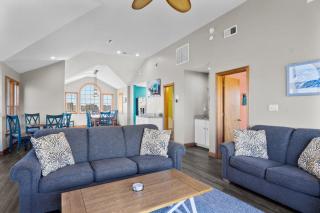 7150 - Fintastic Waves by Resort Realty - Waves - 4