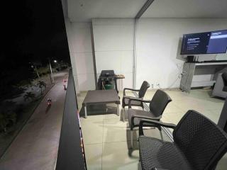 Penthouse con balcón y excelente vista English speaking host - Cartago - 1