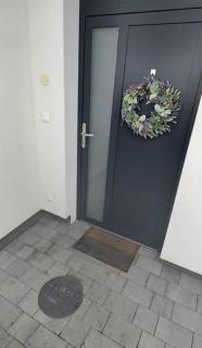 Moderný 2 izbový dom so záhradou a terasou blízko Bratislavy - Slovenský Grob - 6