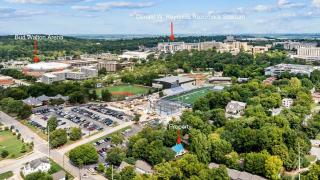The Tailgater Walkable to U of A - Fayetteville - 8