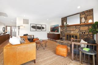 Lakeside Nest Dock on Lake Rayburn Sleeps 10 - 3