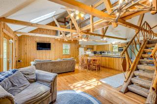 Historic Clark Cabin with Deck and Fishing Pond Access - Clark - 4