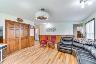Montour Falls Home 2 Mi to Seneca Lake and Wineries - Montour Falls - 1