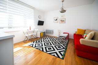 Cozy 1BDR Apartment in Center - Sarajevo - 6