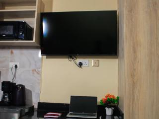 Deluxe Studio in South B Nairobi - South Suites - Nairobi - 7
