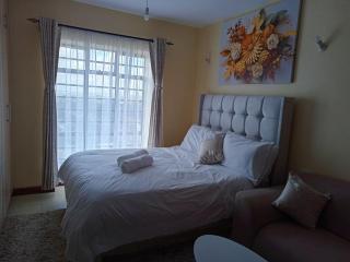 Deluxe Studio in South B Nairobi - South Suites - Nairobi - 0