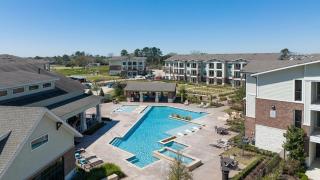Landing at Falcon at Grand Harbor - 1 Bedroom in West Cypress - Katy - 6