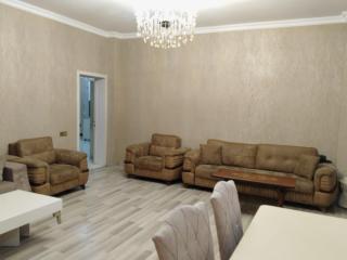 3 Bedrooms 28 MAJ metro - Baku - 0