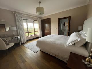 Modern home with sea views - Spiddal (An Spidéal) - 8