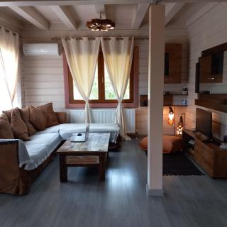 WOODEN HOUSE - Preveza - 0