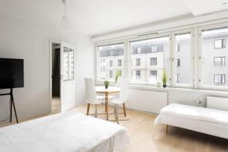 Moderni asunto kalliossa - 7