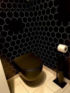 Stort loftsrom i Ålesund sentrum med enkel frokost - 9