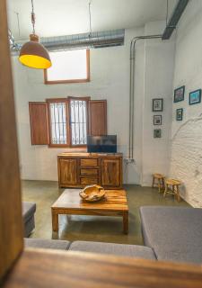 Loft-style ground floor flat - Seville - 1