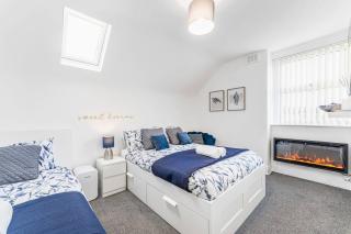 Modern Apartment in Central Location with Free Parking, Fast Wifi, Smart TV with Netflix, Prime and Disney by Yoko Property - Nottingham - 6