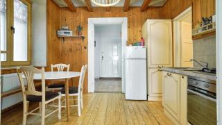 Ultracentral Vintage Apartment Black Church view steps away from Piata Sfatului - Braşov - 4