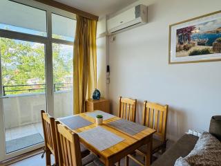 GRAND KAMELIA B 2,8 Large Studio Sunny Beach - Sunny Beach - 4