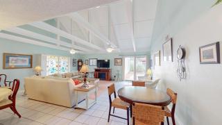 627 Queens Grant - 1