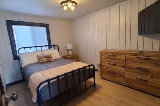 The Northern Lights Cottage - Columbia Falls - 7