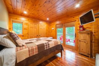 Mountain Retreat in Whiteface, Lake Placid Region - 6