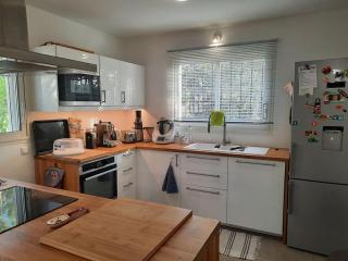 Superbe villa face Pic St Loup, piscine, pkg, wifi - Le Triadou - 4