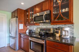 Ocean Views & Remodeled! ks d6 - Sullivan - Kahana - 5
