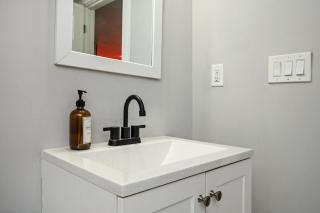 Vibrant 3BD in SylvanHills Near Southside Beltline - Atlanta - 6