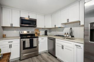 Vibrant 3BD in SylvanHills Near Southside Beltline - Atlanta - 3