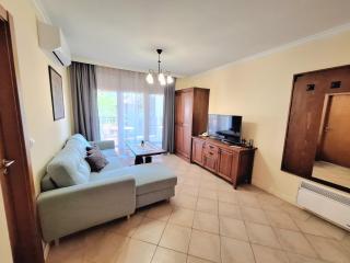 Marina Sun Sea View Apartment - Sosopol - 6